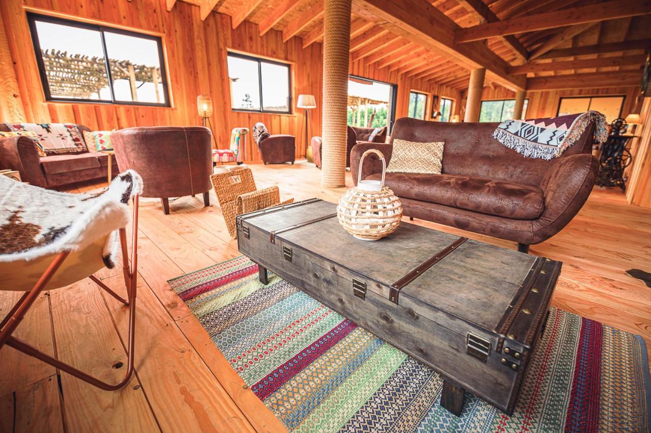 Domaine De La Vitarelle Glamping Villaniere Екстер'єр фото