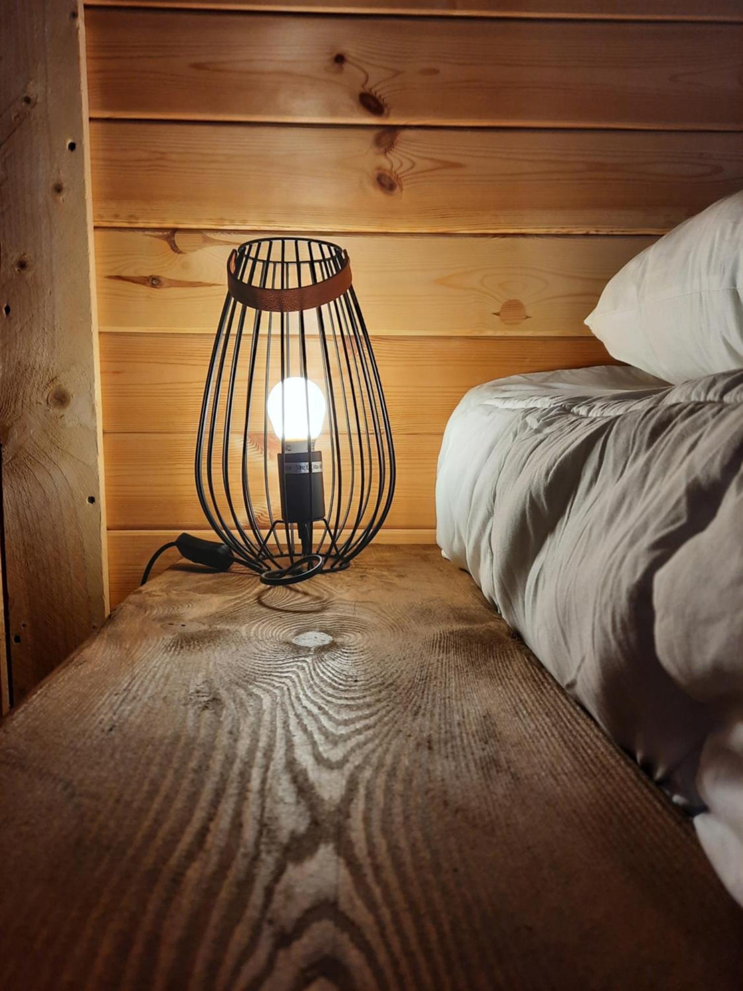Domaine De La Vitarelle Glamping Villaniere Екстер'єр фото